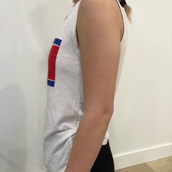 Graphic Sleeveless T Shirt - Picture 2 of 5
